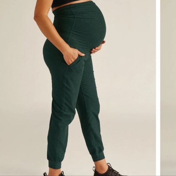 Beyond the Bump Pants - Beyond Yoga Beyond the Bump Spacedye Midi Joggers Midnight Green Heather